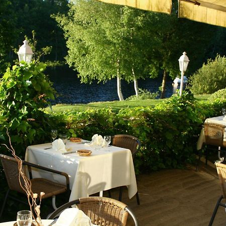 Logis Hotel Du Lac Neuvic  المظهر الخارجي الصورة