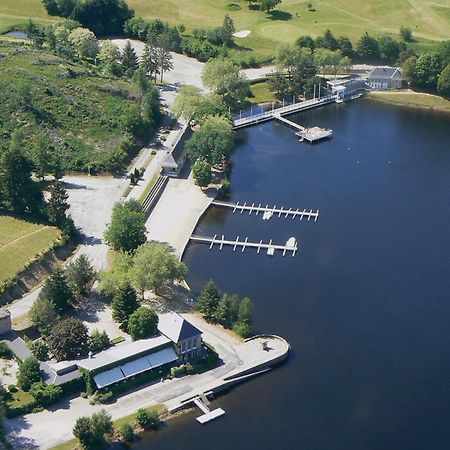 Logis Hotel Du Lac Neuvic  المظهر الخارجي الصورة