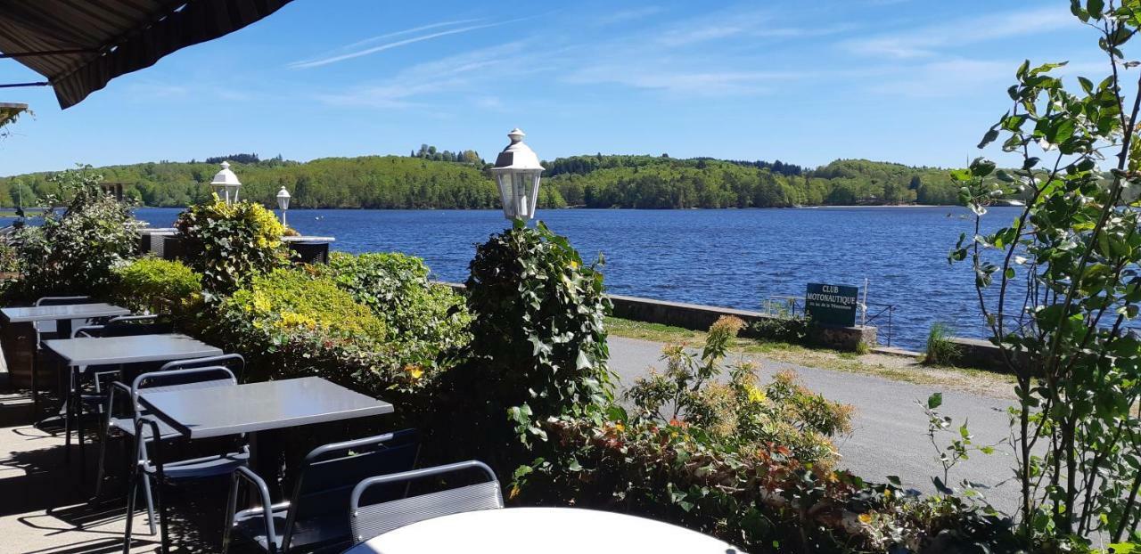 Logis Hotel Du Lac Neuvic  المظهر الخارجي الصورة